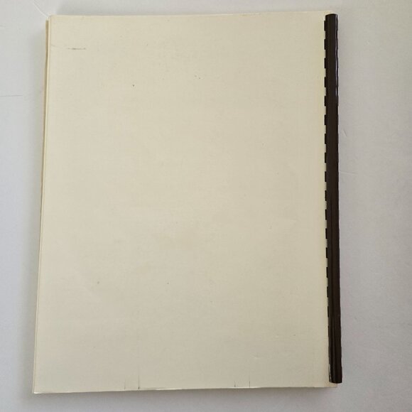 Techniques Of Metal Thread Embroidery On Canvas By Jane D. Zimmerman Signed - Picture 5 of 10